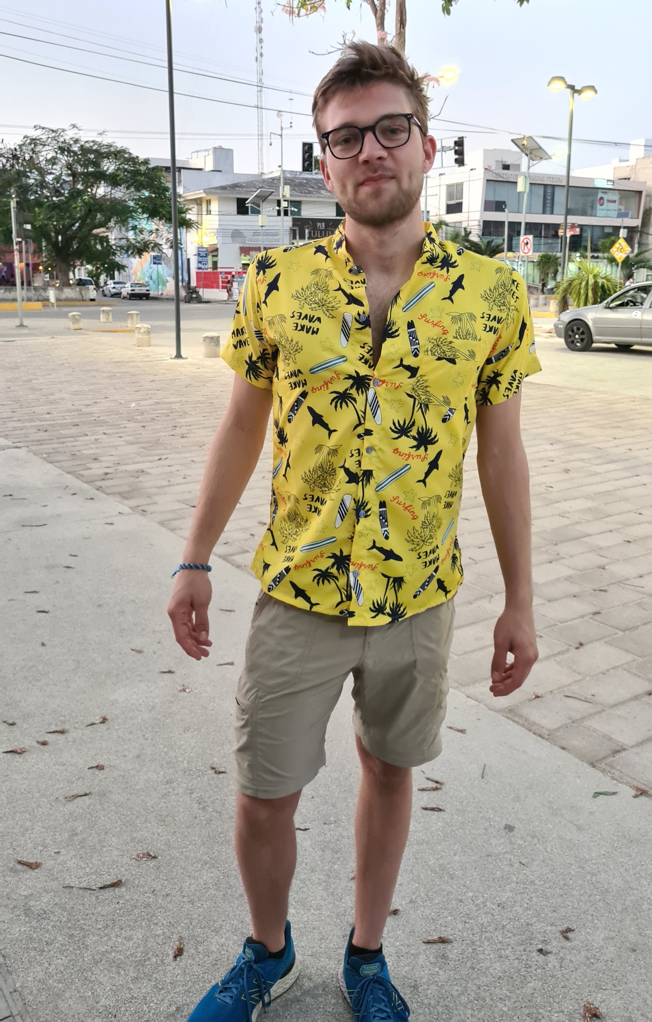 Tulum gelbes Shirt